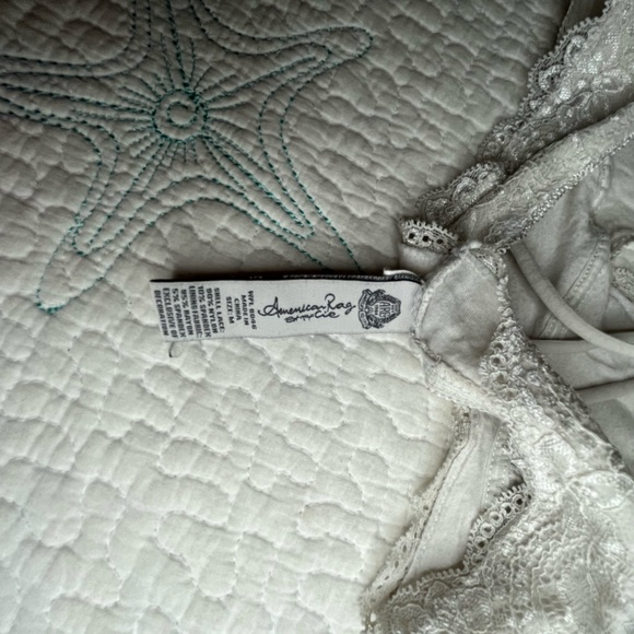 Two Set Lace Bralettes - Picture 4 of 7